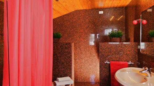 Castellciutat Bed & Breakfast | Chalet "Rec dels Noguers"