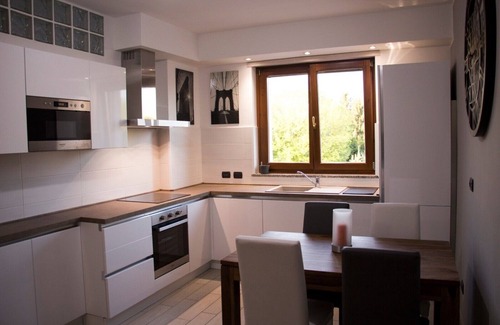 Muggiano Apartment | Chalet residence 10 min. from Rho Fiera and Stadio Meazza