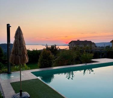 Marin Villa | Chalet Sarema