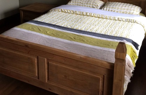Saint-Hippolyte Ski Chalet | Chalet Scandinave au Quebec Vue, Spa, Sauna, Douche ext