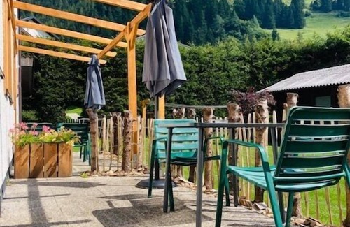 Mallnitz Apartment | Chalet style apartment | mountain view and modern furnishings | private terraces