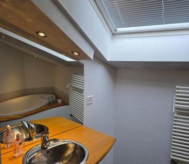 Niederried bei Interlaken Apartment | Chalet Swiss Alps