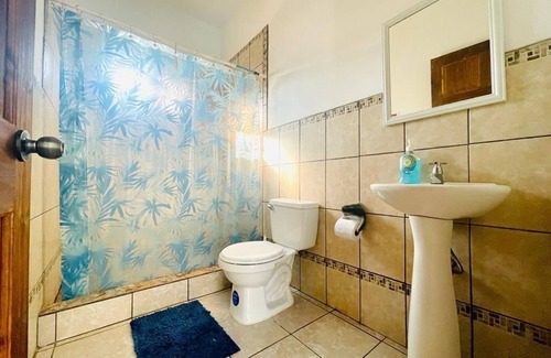 Monterrico Ski Chalet | Chalet type house equipped with A/c in rooms and 2 minutes from the sea