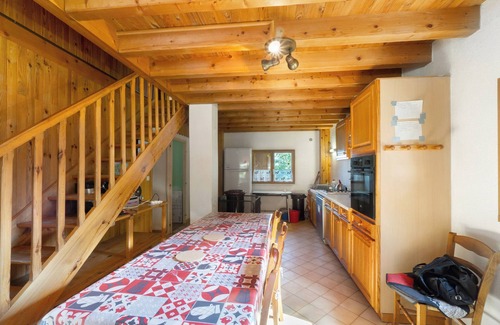 Montricher-le-Bochet Ski Chalet | Chalet 'Vernay' with Mountain View, Private Terrace and Air Conditioning