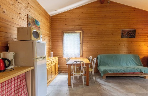 Darbres Ski Chalet | Chalet 'Vert 4 Personnes' with Balcony and Wi-Fi
