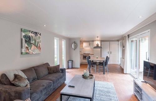Langeberg House | Chalet with 2 bedrooms and patio