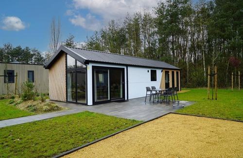 Belfeld House | Chalet with 2 bedrooms and a terrace