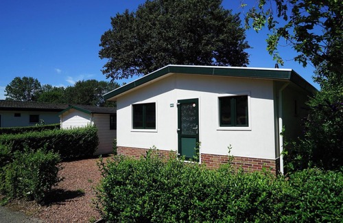 Municipality of Langedijk House | Chalet with 3 bedrooms and a terrace