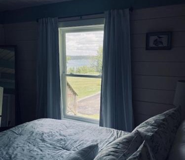 Salsbury Cove House | Chalet with a Private Beach in Acadia National Park