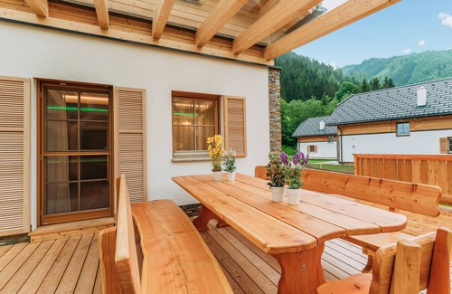 Donnersbachwald Ski Chalet | Chalet with terrace, sauna and outdoor spa