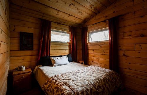 Bryson Ski Chalet | Chalets rustique - Érablière Momentum