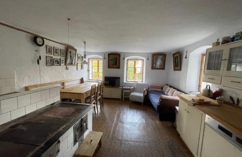 Milesov House | Chalupa U Míků