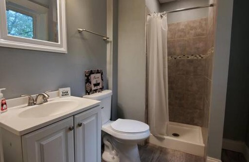 St. Louis House | Chamberlain Manor Rooms