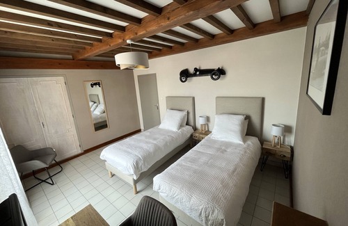 Saint-Quentin-la-Poterie Bed & Breakfast | Chambre d'Hôtes Sean Connery: a chic and bohemian atmosphere near Uzès