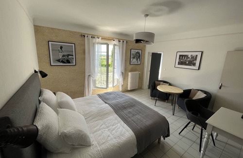 Saint-Quentin-la-Poterie Bed & Breakfast | Chambre Dhôtes Steve Mcqueen, 2 Personnes, à 2 pas D'uzès