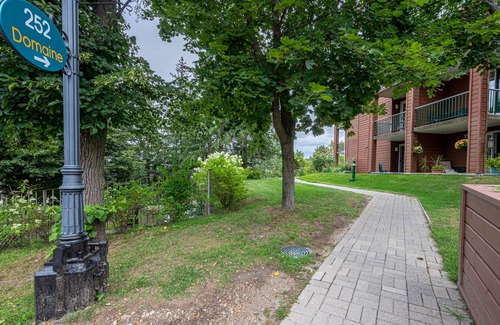 Saint-Sauveur House | Chambre 2 Lits/Room 2 beds