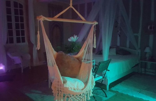 Miramont-d'Astarac Bed & Breakfast | Chambre bohème avec balnéo
