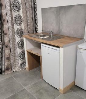 Prahecq House | Chambre cosy spatieuse
