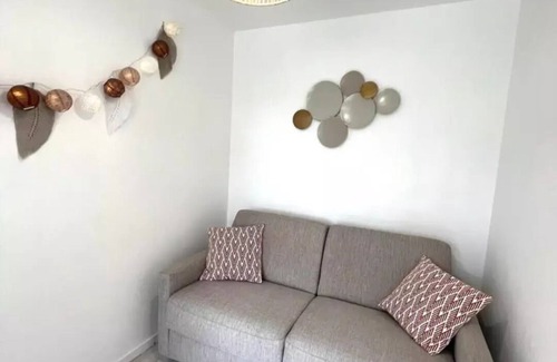 Carcassonne Bed & Breakfast | Chambre D'hôtes 2pers. Spa Privé, Piscine, Table D'hôtes à 3 min Cité Médiévale