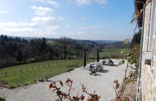 Augne Bed & Breakfast | Chambre d'hôtes Le Puy Maury