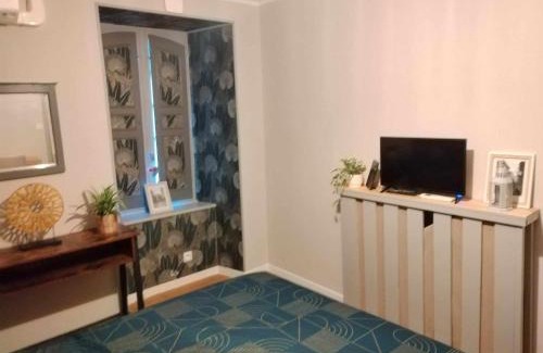 Lanvallay Bed & Breakfast | Chambre d'hote Familiale de la maison Bleue
