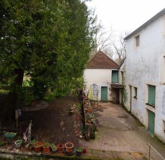 Pouilly-sur-Vingeanne House | Chambre indépendante dans le moulin