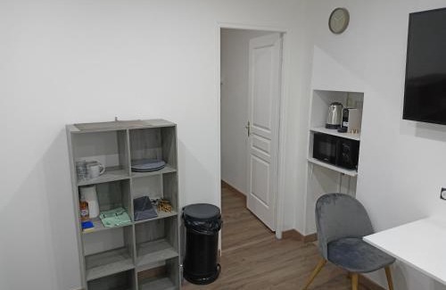 Roye Apartment | Chambre indépendante en plein centre Ville