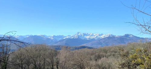 Soulan Bed & Breakfast | CHAMBRE INDEPENDANTE au calme en moyenne montagne