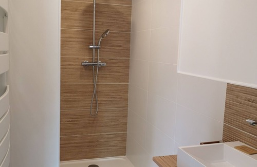 Soorts-Hossegor Bed & Breakfast | Chambre La Centrale : private terrace -Heated swimming pool, 5mn from the beach