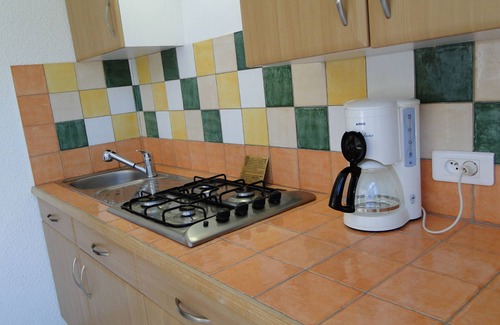 Mercuer House | Chambre NINA 2/4p, swimming pool, jacuzzi, large enclosed park, trampoline