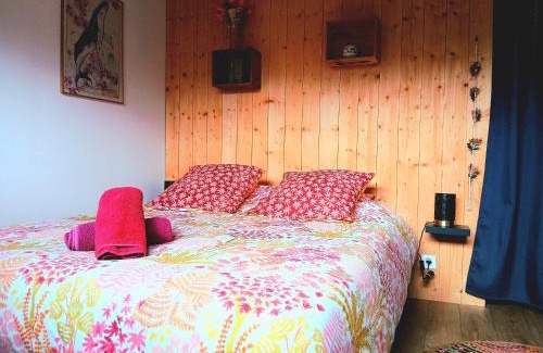 Scaer Bed & Breakfast | Chambre paisible avec jardin à la campagne en Finistère sud