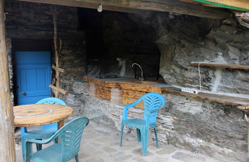 Bellegarde-Marsal Cabin | Chambre Rustique au Bord du Tarn