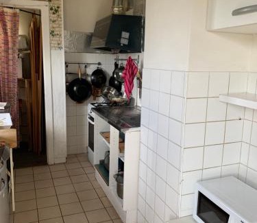 Orly Apartment | Chambre single au 4ème étage proche aéroport d'Orly
