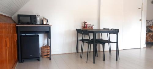 Chennevieres-sur-Marne House | Chambre spacieuse avec jardin