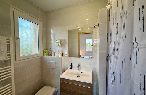 Beynost Bed & Breakfast | Chambres D'hôtes Gite Grange Debout