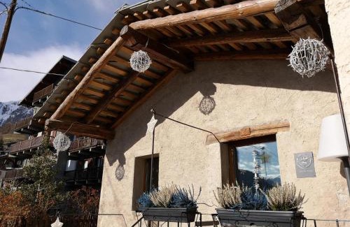 Mongnod House | Chambres d’hôtes La Latteria