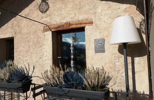 Mongnod House | Chambres d’hôtes La Latteria
