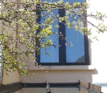 Bergues Bed & Breakfast | Chambres d'hôtes Les Capucins