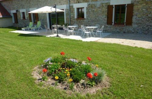 Saint-Hilaire-de-Court Bed & Breakfast | Chambres d'Hôtes de la Junchère