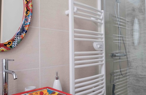Montcuq Bed & Breakfast | Chambres d'Hôtes Maison Saint Privat