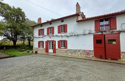 Saint-Martin-de-Hinx House | Chambres Maison Labourdasse