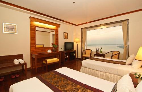 Pakse Hotel | Champasak Grand Hotel