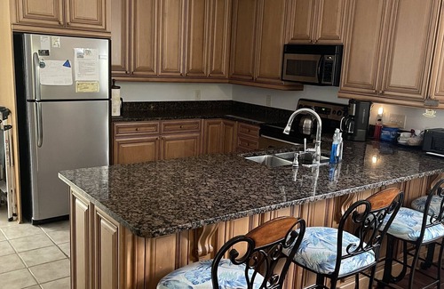 Pawleys Island Condo | Championship Golf And Nearby Private Beach Access Vacation