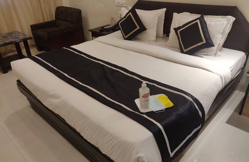 Air Force Area Hotel | Chandra Inn