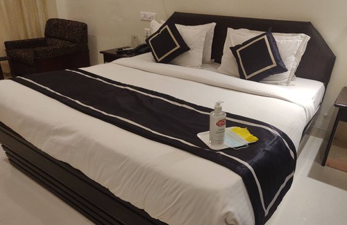 Air Force Area Hotel | Chandra Inn