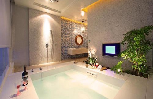 Changhua City Centre Hotel | Changhua Laurel Boutique Motel