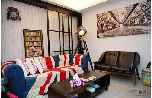 East District Apartment | Chanmou-Chair