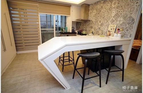 East District Apartment | Chanmou-Chair