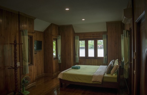 Bang Khonthi Hotel | Chantara Resort