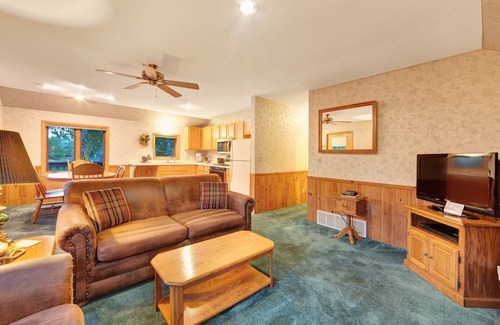 Eagle River House | Chanticleer Inn Villa 1